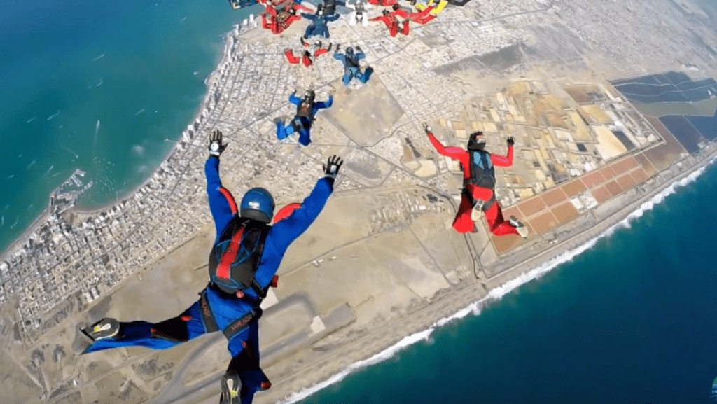 skydiving in Cartagena