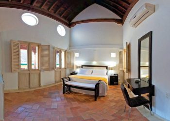 bachelor-party-tour-colombia-vacation-rentals-accommodation-cartagena-1025