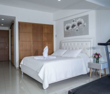 bachelor-party-tour-colombia-vacation-rentals-accommodation-cartagena-42