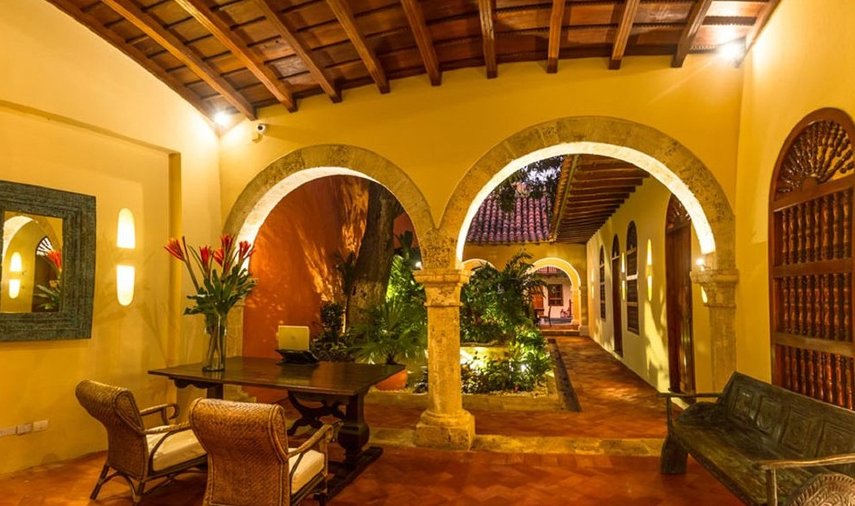 bachelor-party-tour-colombia-vacation-rentals-accommodation-cartagena-202