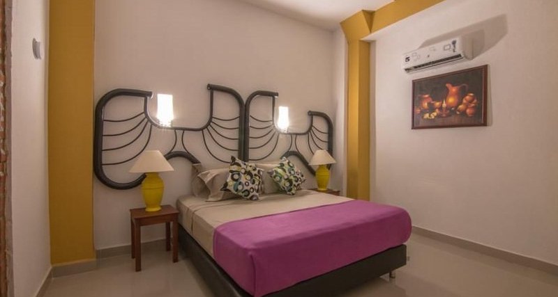 bachelor-party-tour-colombia-vacation-rentals-accommodation-cartagena-993
