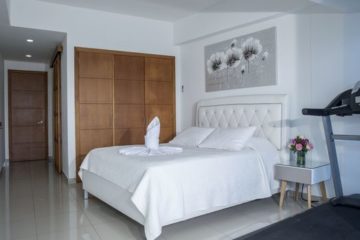 bachelor-party-tour-colombia-vacation-rentals-accommodation-cartagena-42