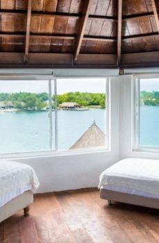 Beach House in Fragata Island
