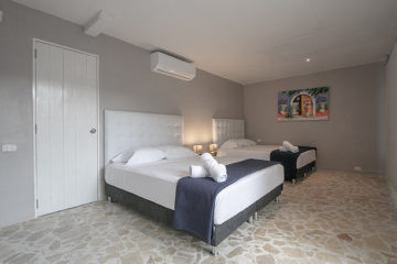 Cartagena-Vacation-Rental-Old-City--4B-Renewed-Apt-3