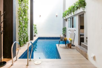 Stravaganza-House-For-Bachelor-Party-In-Medellin-03