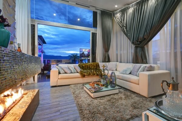 Penthouse Imperial 3