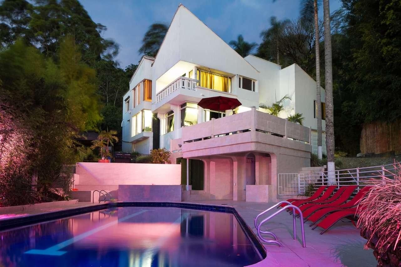 California VIP House
