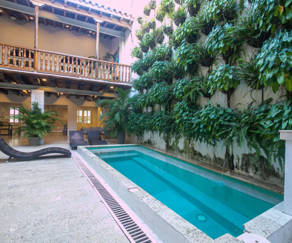 58c1c08c-54a6-4a67-a8c5-92af350b25fd