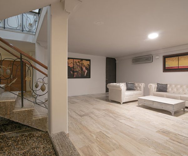 Fortress Mansion= $2000