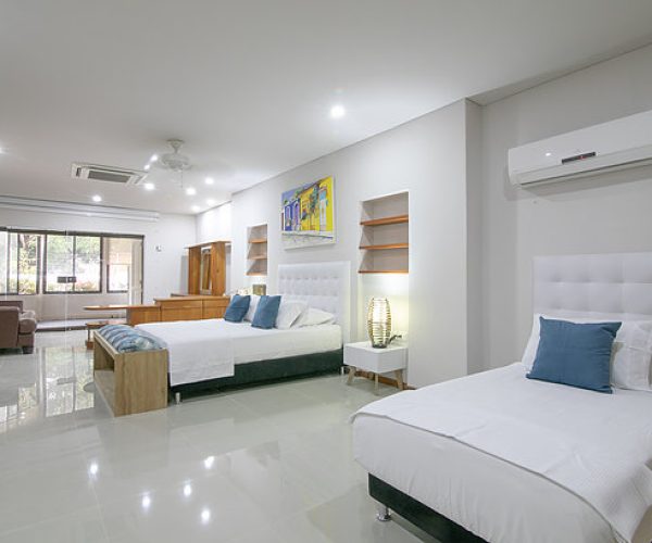 Fortress Mansion= $2000