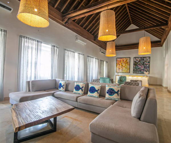 La Mansion de Cartagena= $1600