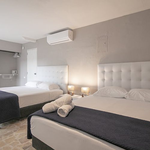Cartagena-Vacation-Rental-Old-City--4B-Renewed-Apt-1