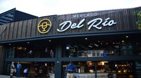 Eat-Food-Drink-Medellin-Mercado-Del-Rio-06