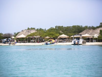 cartagena bachelor party boat yacht party rosario island