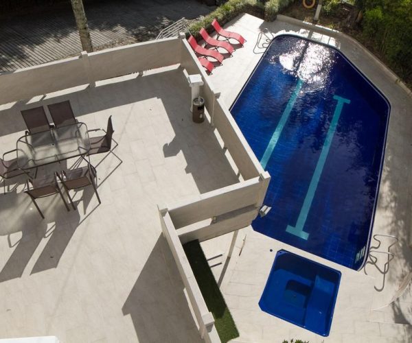 California VIP House