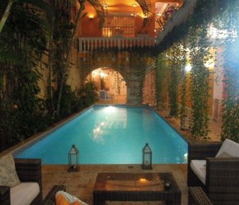 bachelor-party-tour-colombia-vacation-rentals-accommodation-cartagena-1020