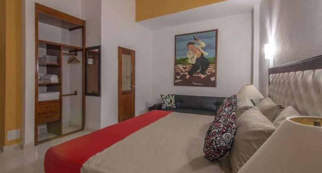 bachelor-party-tour-colombia-vacation-rentals-accommodation-cartagena-1050