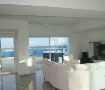 bachelor-party-tour-colombia-vacation-rentals-accommodation-cartagena-38