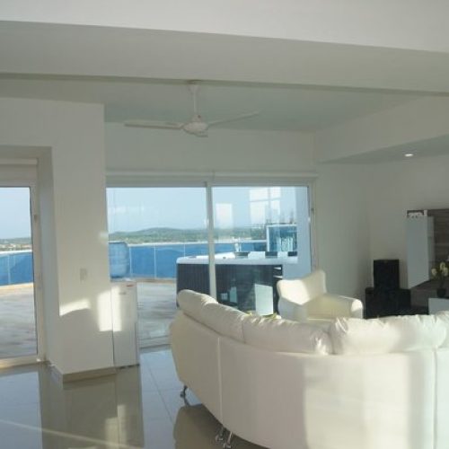 bachelor-party-tour-colombia-vacation-rentals-accommodation-cartagena-38