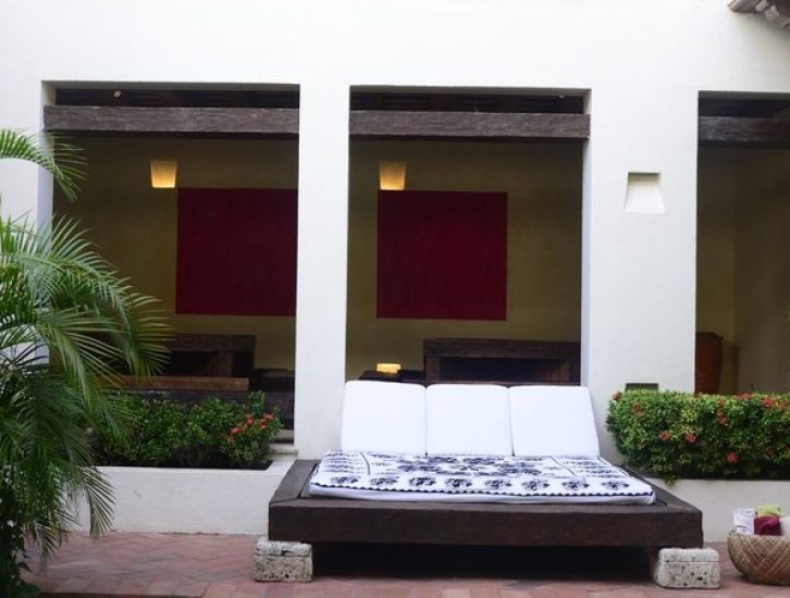 bachelor-party-tour-colombia-vacation-rentals-accommodation-cartagena-731