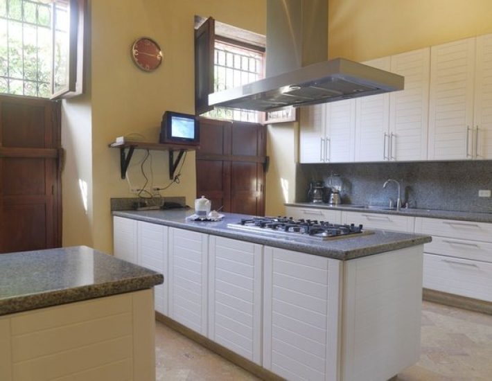 bachelor-party-tour-colombia-vacation-rentals-accommodation-cartagena-736
