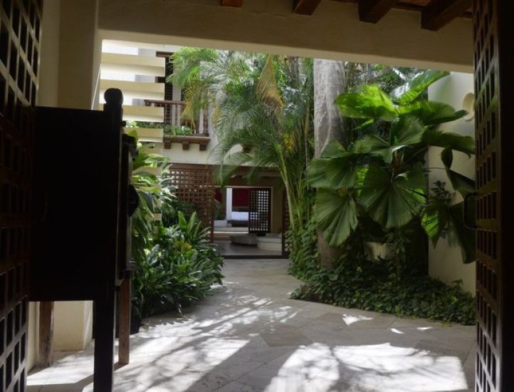 bachelor-party-tour-colombia-vacation-rentals-accommodation-cartagena-752