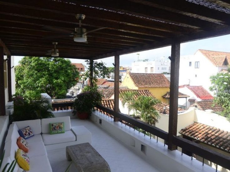 bachelor-party-tour-colombia-vacation-rentals-accommodation-cartagena-797