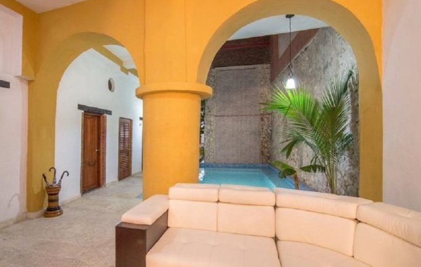 bachelor-party-tour-colombia-vacation-rentals-accommodation-cartagena-978