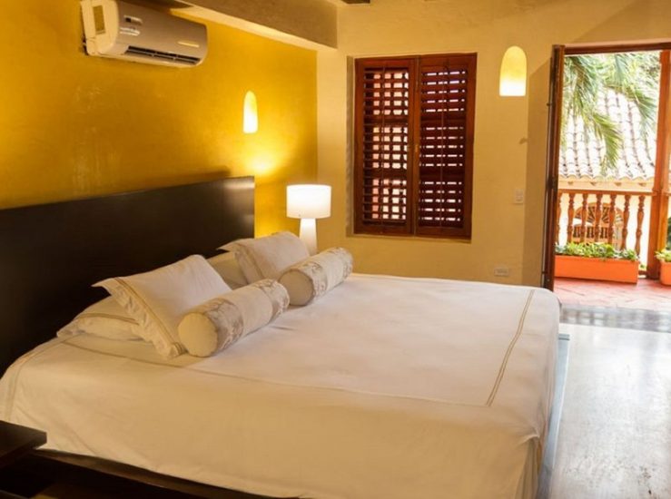 bachelor-party-tour-colombia-vacation-rentals-accommodation-cartagena-983