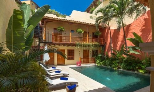 bachelor-party-tour-colombia-vacation-rentals-accommodation-cartagena-984