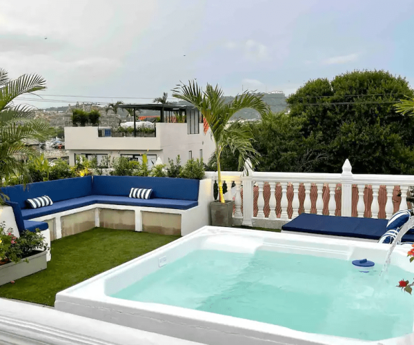 cc5f4353-1f68-4bcf-aedb-b3cbf8ef8d3c