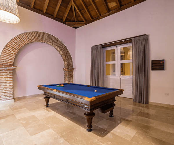 e9141e1d-3627-4107-8255-54aeb00848f3